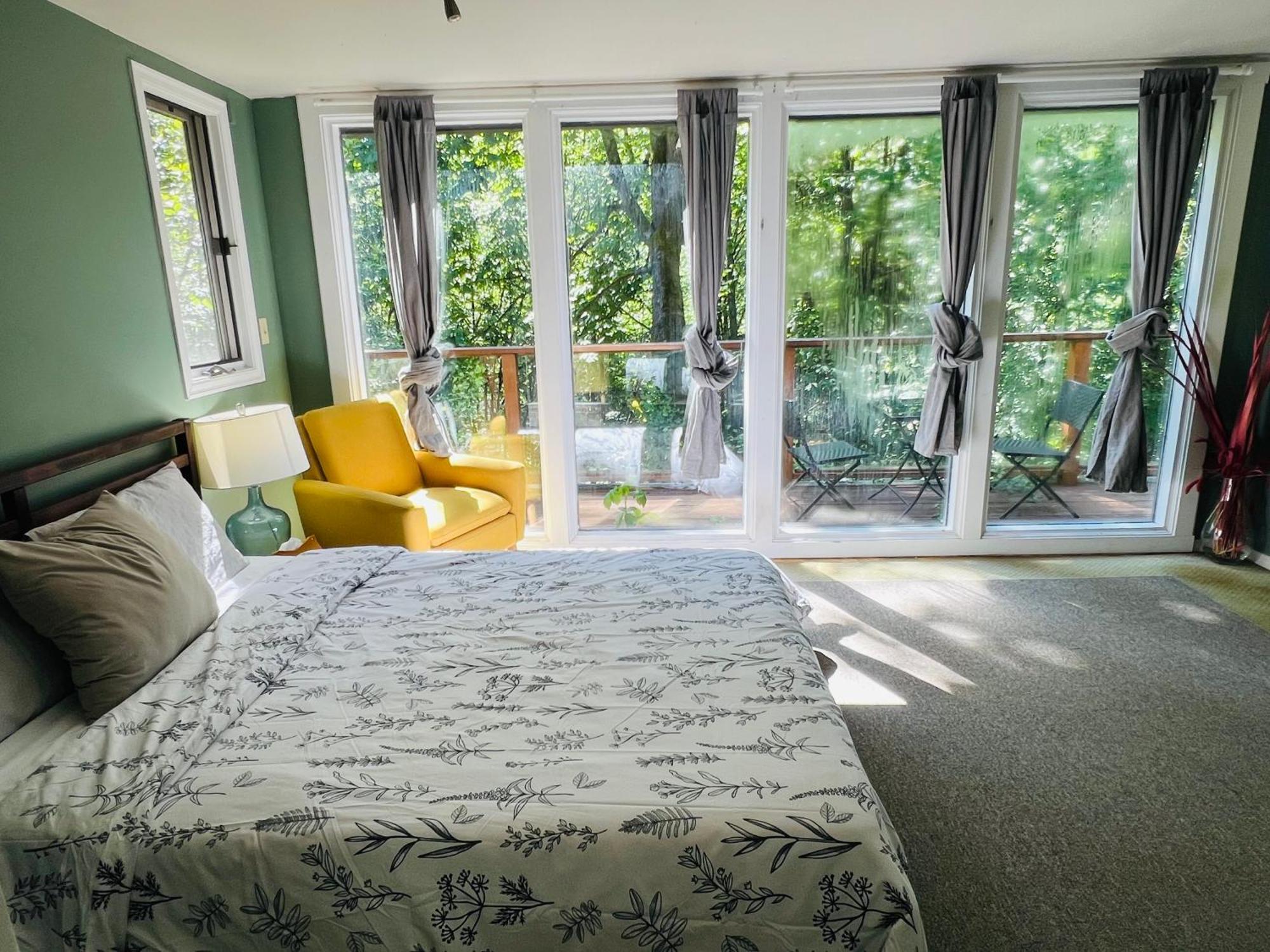 Creekside Private Suite North Vancouver Dış mekan fotoğraf